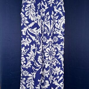 Chic Blue and White Patterned Pants